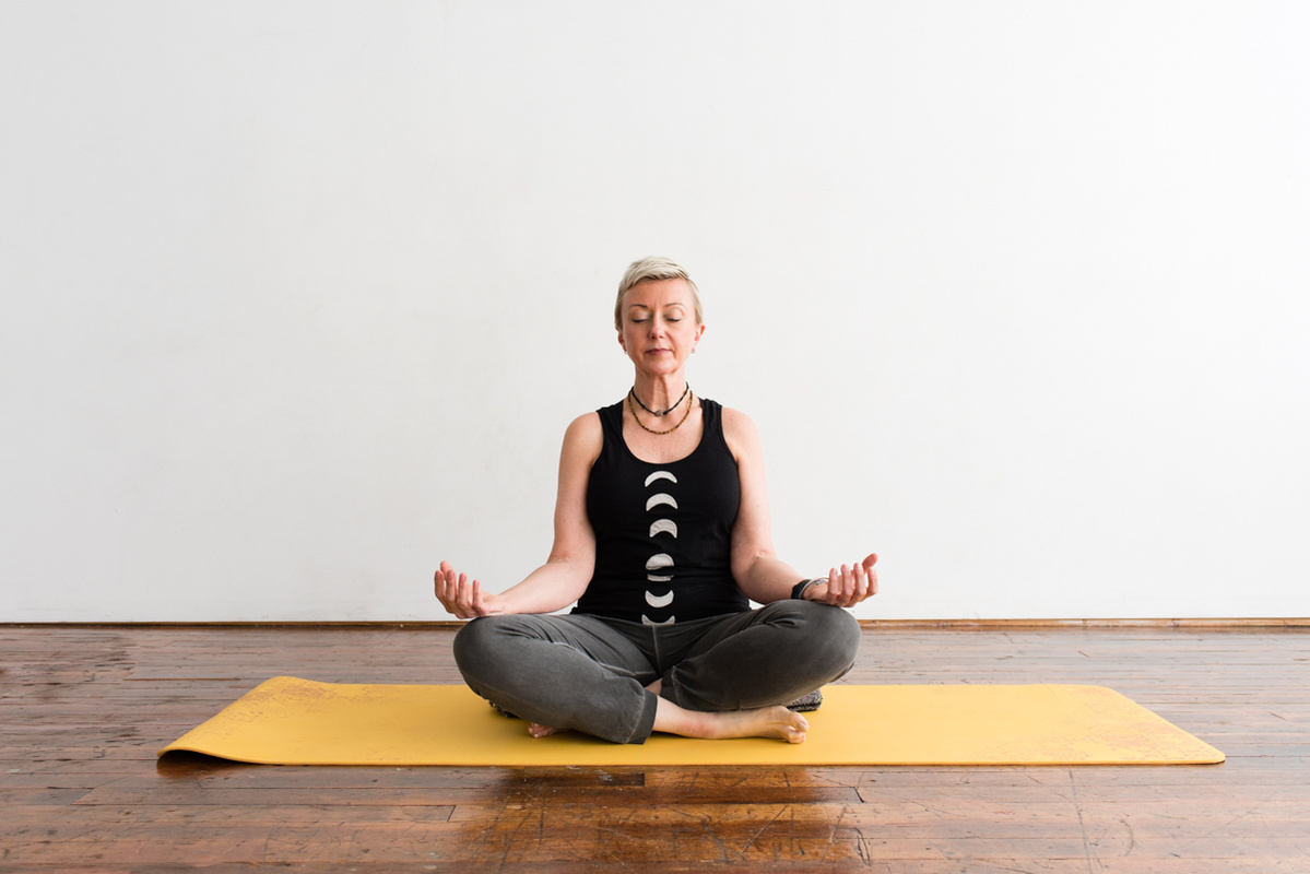 Yoga Photographer Yoga Photography Briana Cerezo Portland Photographer PDX Photographer Conscious Photographer Portrait Photographer Dance Photography Movement Photography Sacred 