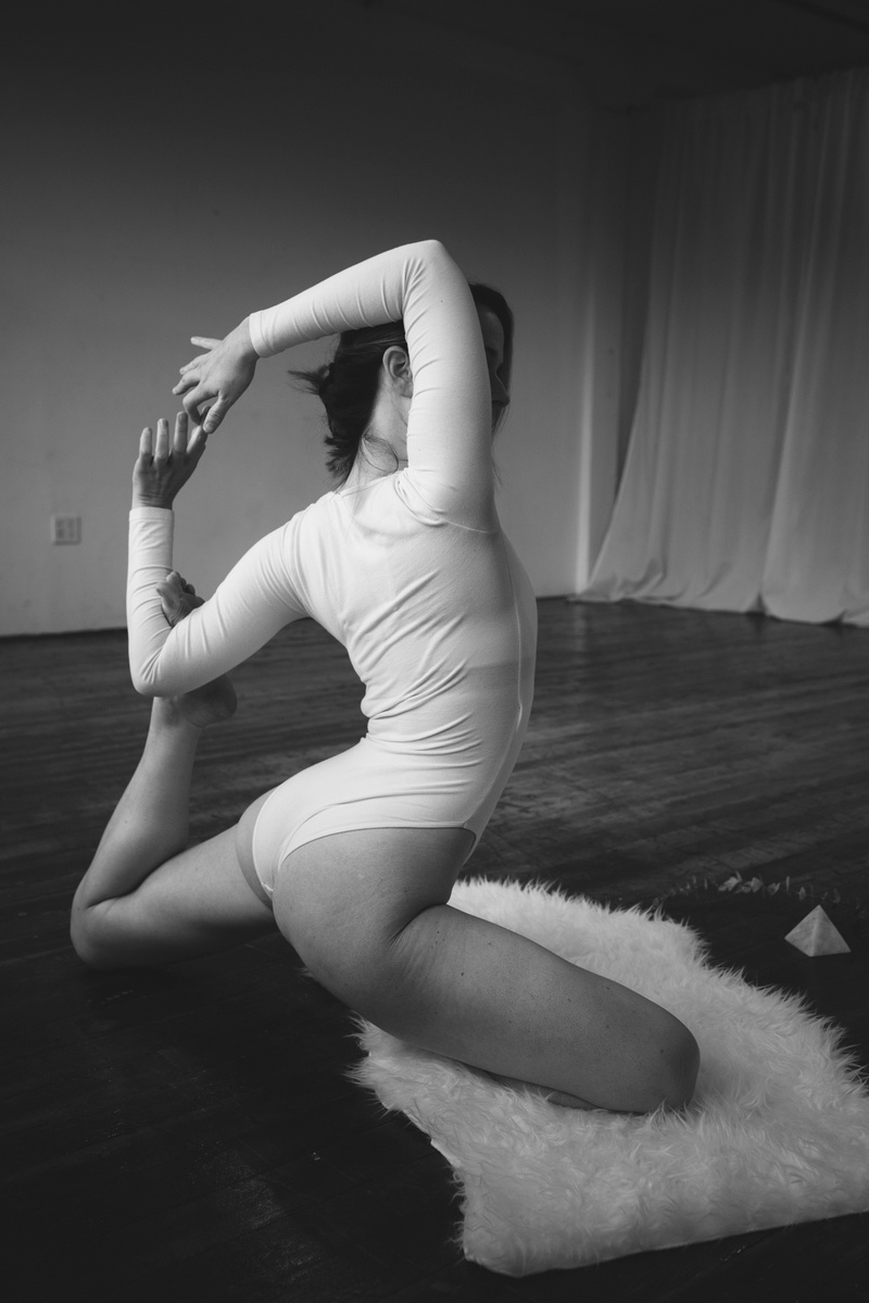 Yoga Photographer Yoga Photography Briana Cerezo Portland Photographer PDX Photographer Conscious Photographer Portrait Photographer Dance Photography Movement Photography Sacred 
