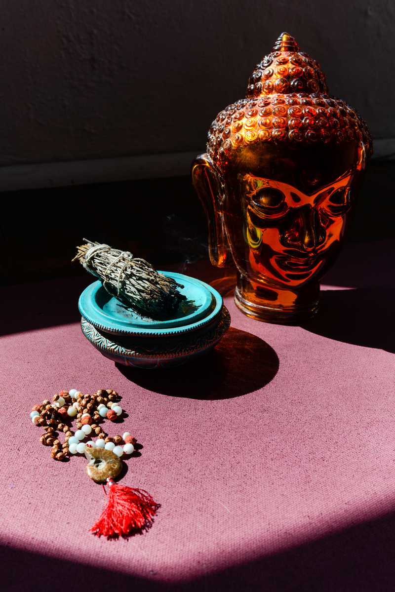 Portland Product Photographer Briana Cerezo Product Photography Portland Crystals Necklace Jewelry Photography PDX Product Photographer Lifestyle Photographer Sacred Mala Beads 