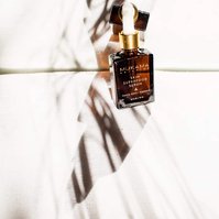 Portland Product Photographer Briana Cerezo Product Photography Cosmetic Photography Mukama Botanicals PDX Product Photographer