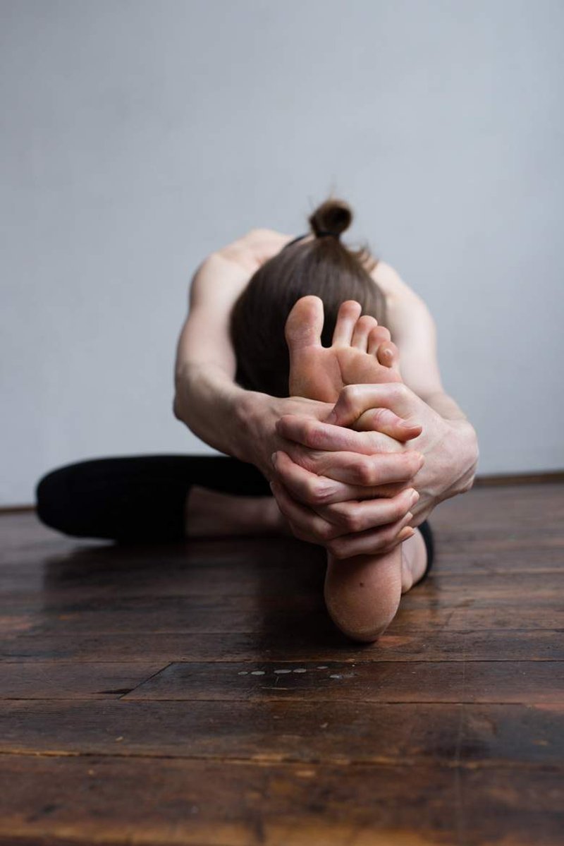 Yoga Photographer Yoga Photography Briana Cerezo Portland Photographer PDX Photographer Conscious Photographer Portrait Photographer Dance Photography Movement Photography Sacred 