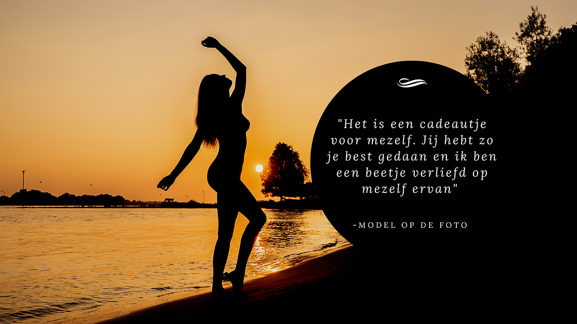 Review boudoir fotograaf uit Sliedrecht en binnen de Drechtsteden Maxime Haak. Krachtige, pure zonsondergangsfoto's.