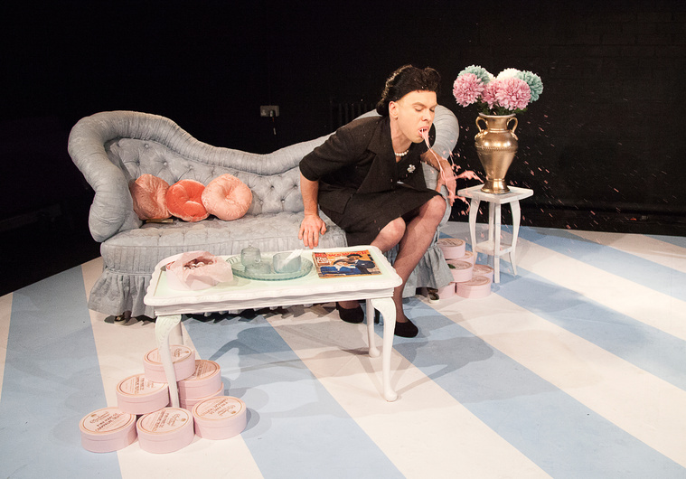 Dead Royal production image by Patricia Oliveira (2015)