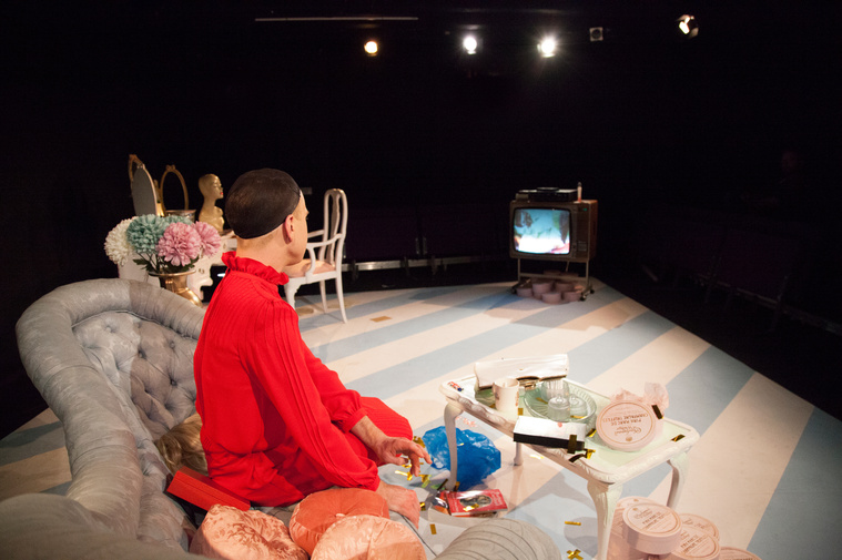 Dead Royal production image by Patricia Oliveira (2015)