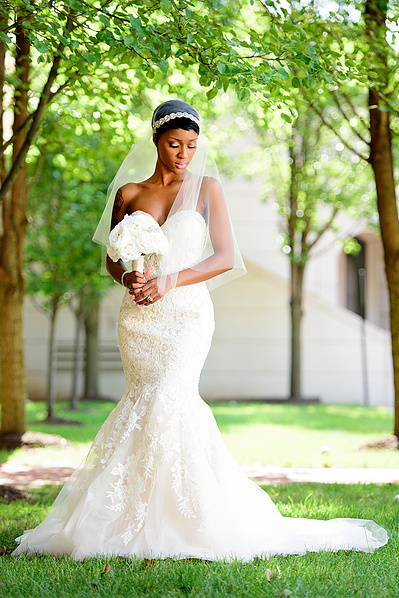 A bride holding a flower bouquet in Washington DC