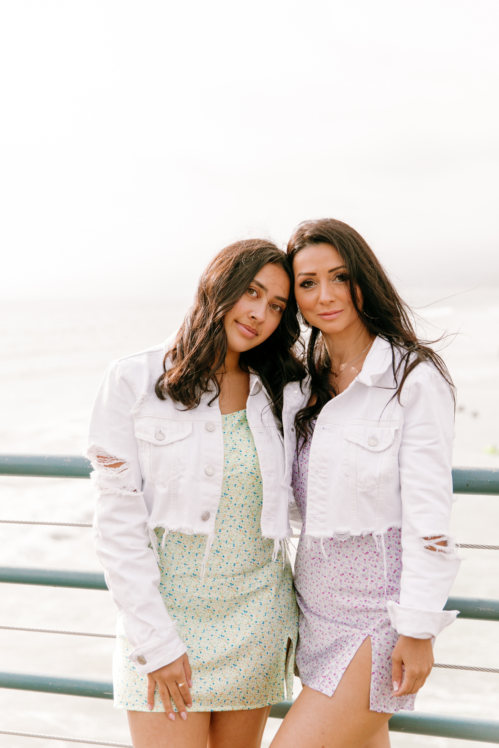 Mother and Daughter in Santa Monica, Santa Monica Pier, Santa Monica Photographer, Los Angeles Photographer, LA Photographer, Family Photos at Santa Monica Pier