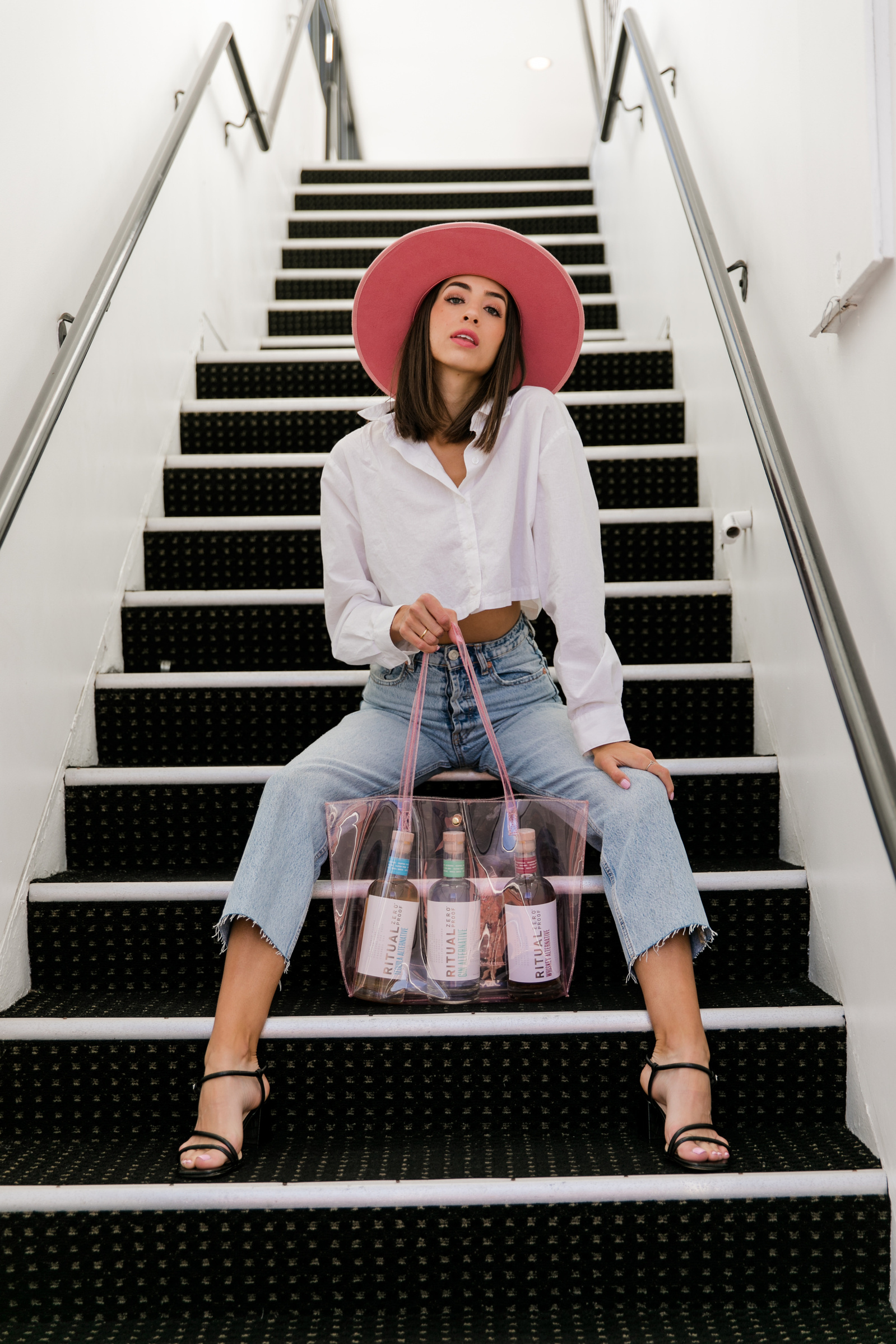 OC Photographer, OC Blog Photographer, Orange County Photographer, Blogger at Lido Marina Village, Newport Beach Photographer, Newport Beach Photographer