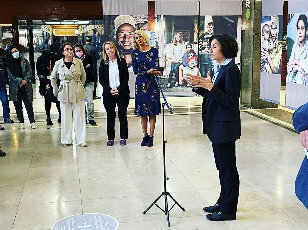 Exposición Apátridas: El laberinto de los invisibles, comisariada por Zara Fernández de Moya en la Facultad de Filología UCM
