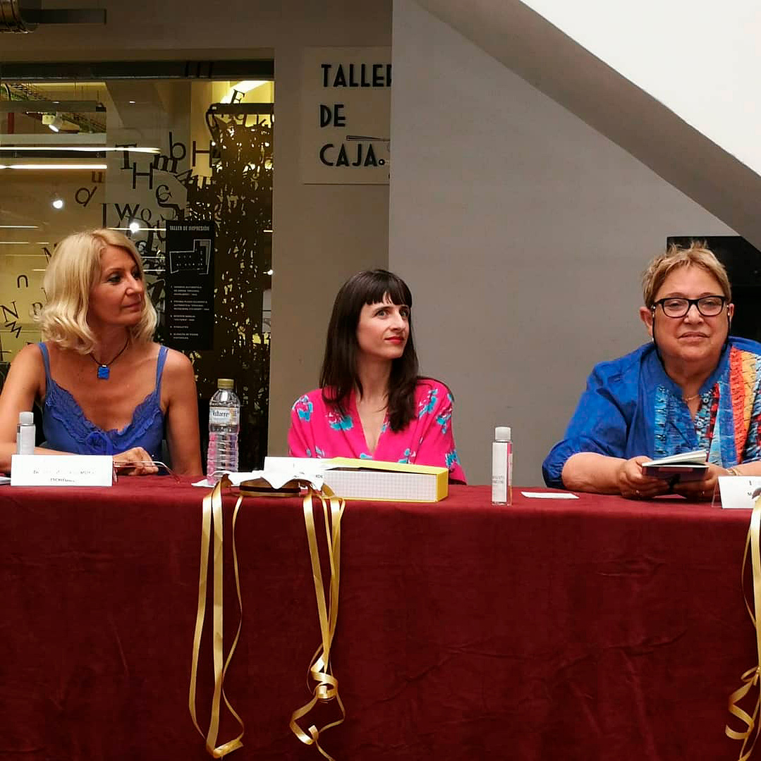 Presentación del libro con Soledad Córdoba y Zara Fernández de Moya: "Tránsito por los estados del alma. Cuaderno de viaje". Editorial Huso