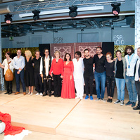 Momento del homenaje a José Luis Sampedro en el Espacio de Fundación Telefónica, organizado por Zara Fernández de Moya y José Manuel Lucía.