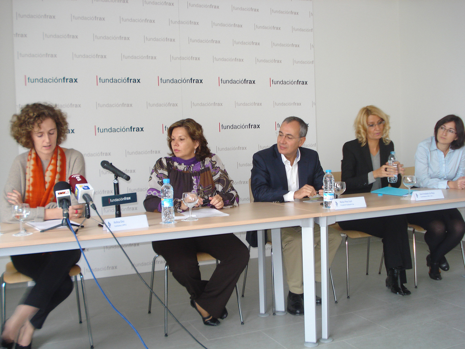 Zara Fernández de Moya presenta la exposición Yusur-Puentes: Paisaje y arquitectura en Marruecos y España, que formó parte del programa cultural de la Presidencia española de la Unión Europea