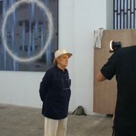 Zara Fernández de Moya comisariando a ocho artistas españoles en la Primera Bienal de Casablanca en 2012