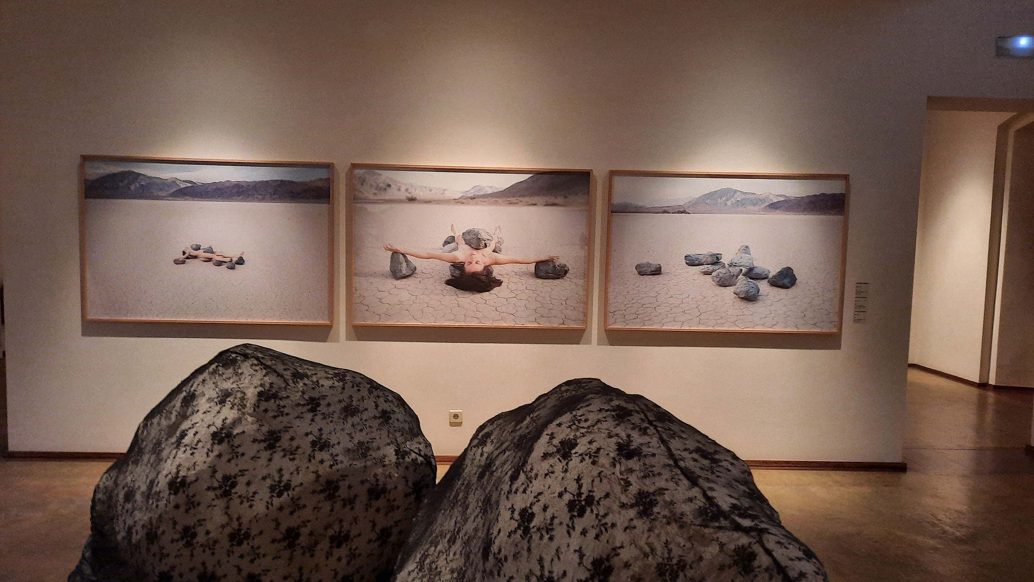 Exposición "Trilogía del Alma" de Soledad Córdoba en la Fundación Vila Casas
