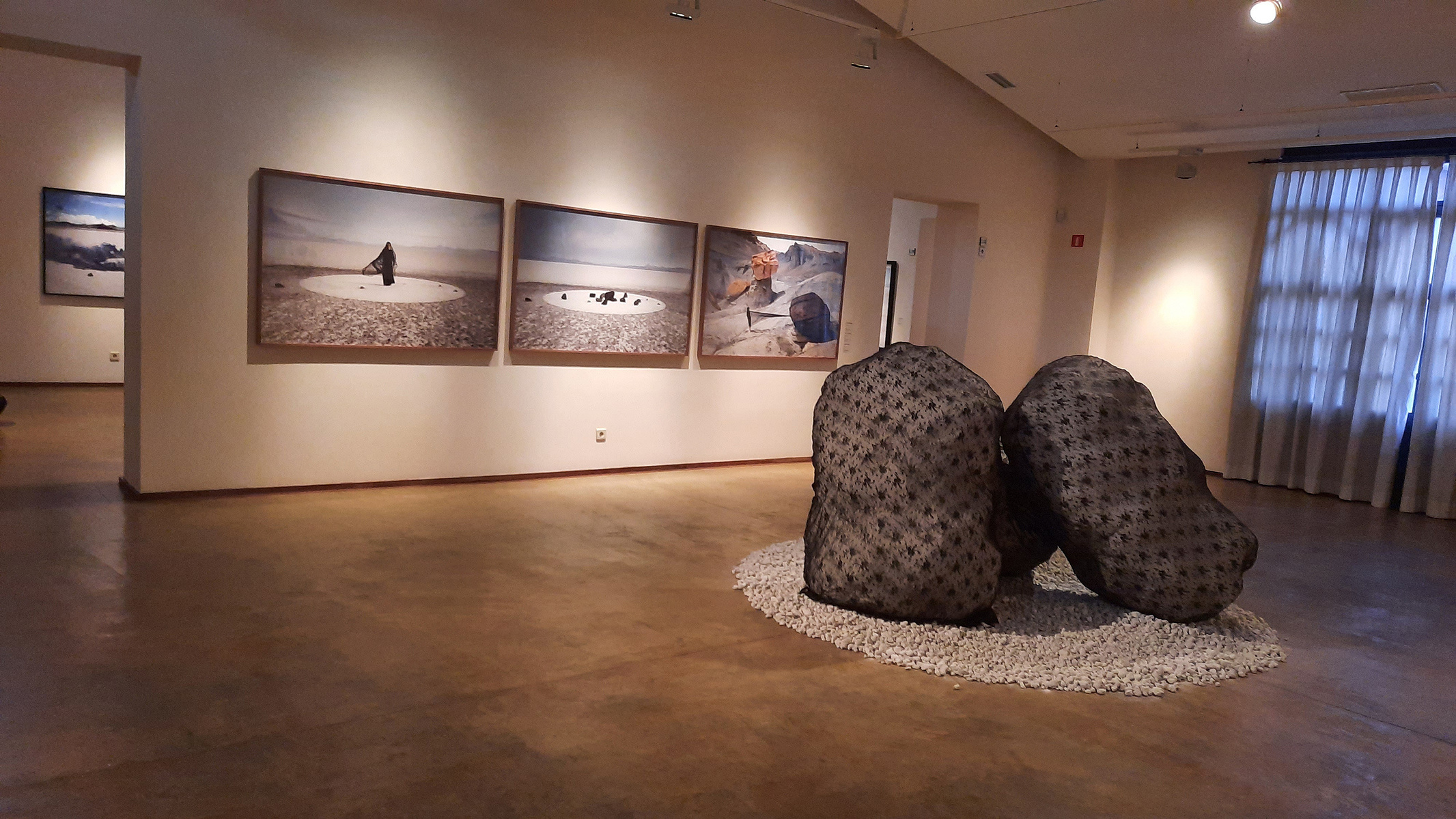Exposición "Trilogía del Alma" de Soledad Córdoba en la Fundación Vila Casas