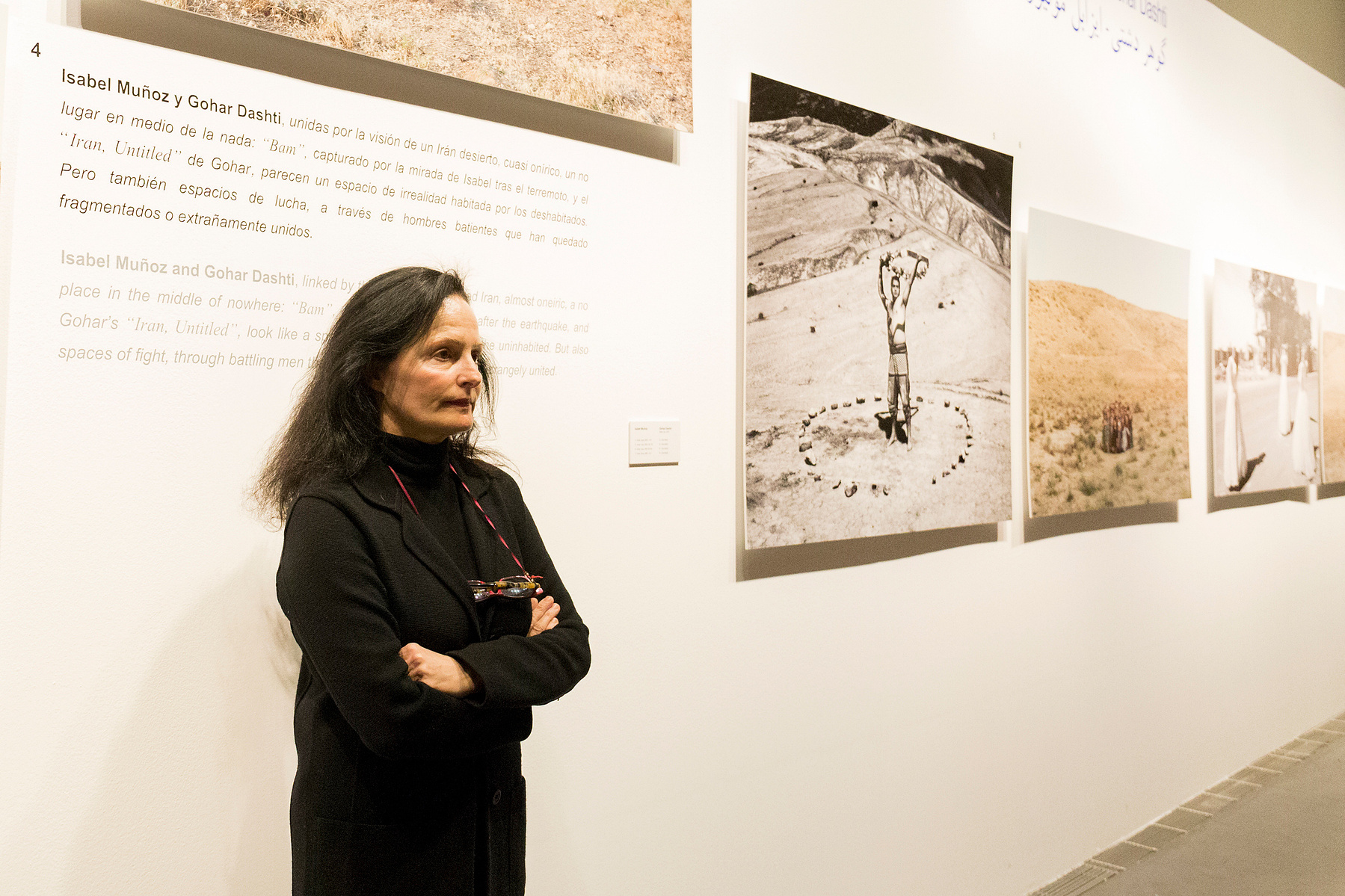Isabel Muñoz en la exposición Miradas Paralelas. Irán-España: fotógrafas en el espejo en el Centro Cultural Conde Duque de Madrid