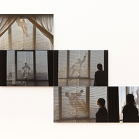 Exposición La Acera, de Asghar Farhadi, en Santiago de Compostela. Centro Galego de Arte Contemporánea, comisariada por Zara Fernández de Moya