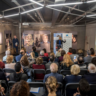 Exposición Apátridas: El laberinto de los invisibles, comisariada por Zara Fernández de Moya en Caixa Forum Madrid