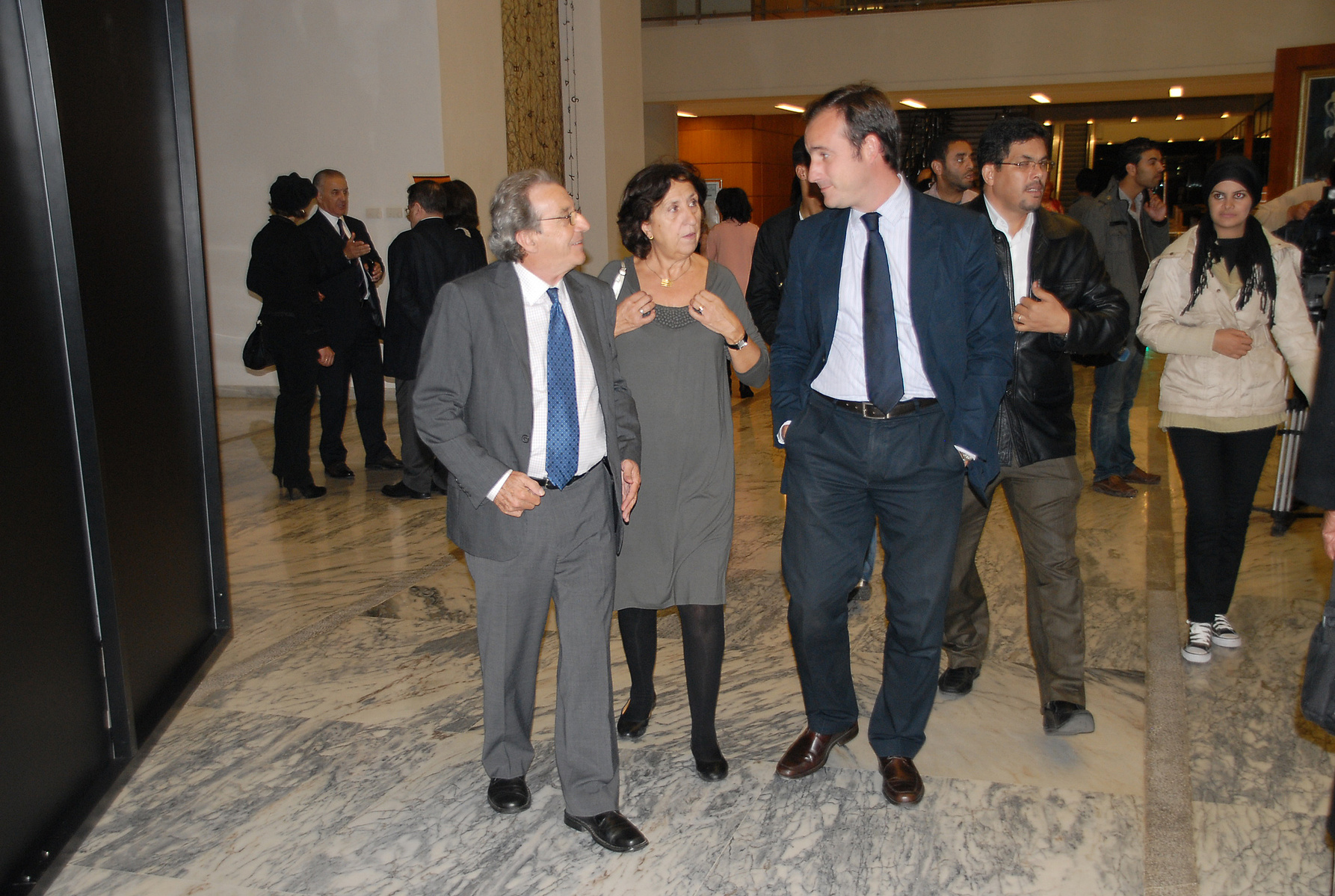 Exposición Yusur-Puentes: Paisaje y arquitectura en Marruecos y España, que formó parte del programa cultural de la Presidencia española de la Unión Europea