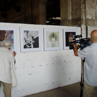 Zara Fernández de Moya comisariando a ocho artistas españoles en la Primera Bienal de Casablanca en 2012