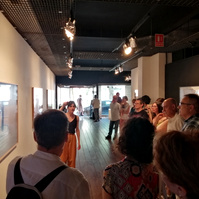 Zara Fernández de Moya, comisaria de la exposición "Trilogía del Alma" en la Galería Blanca Berlín