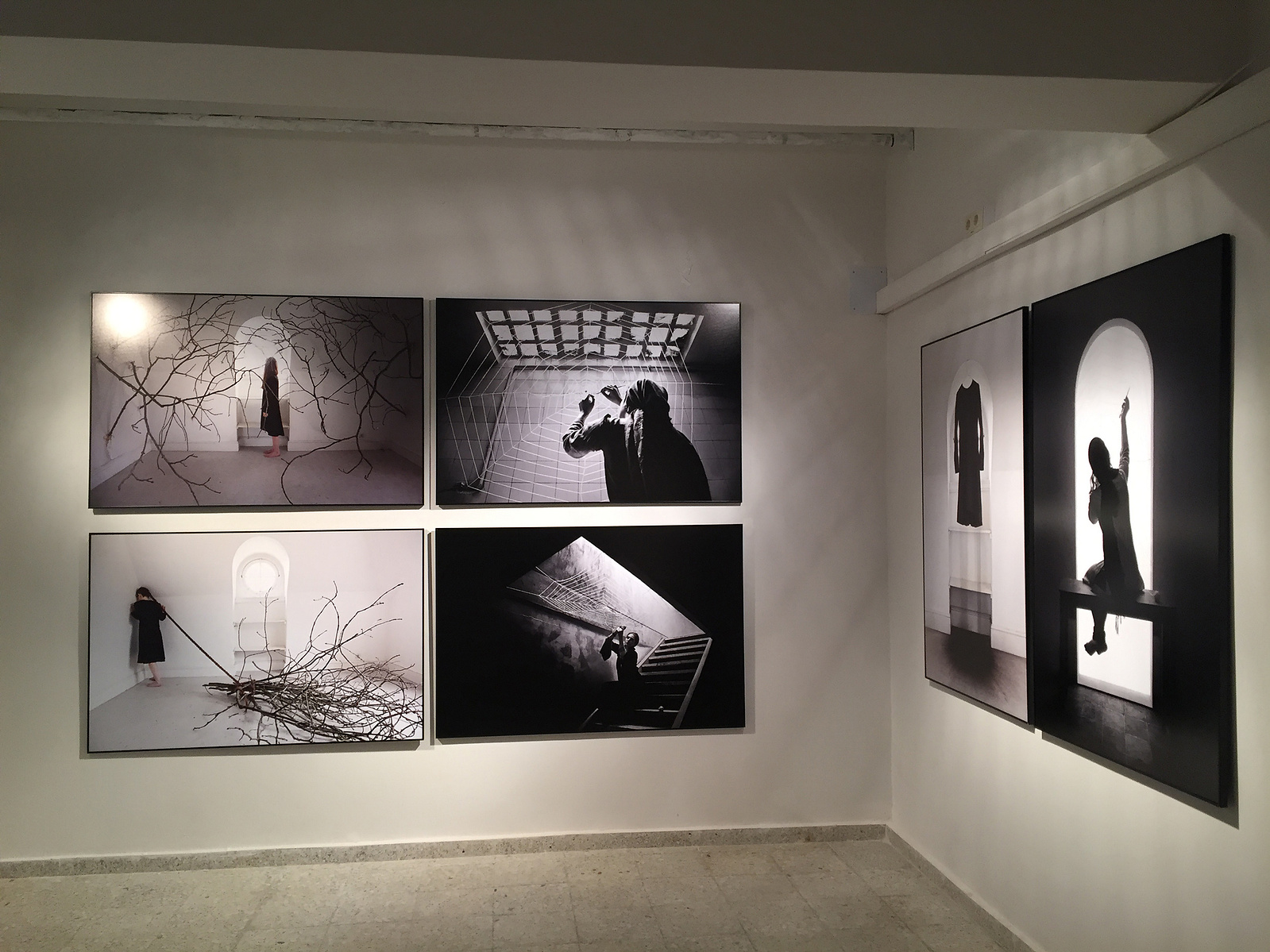 Exposición Miradas Paralelas. Irán-España: fotógrafas en el espejo en La Cárcel de Segovia