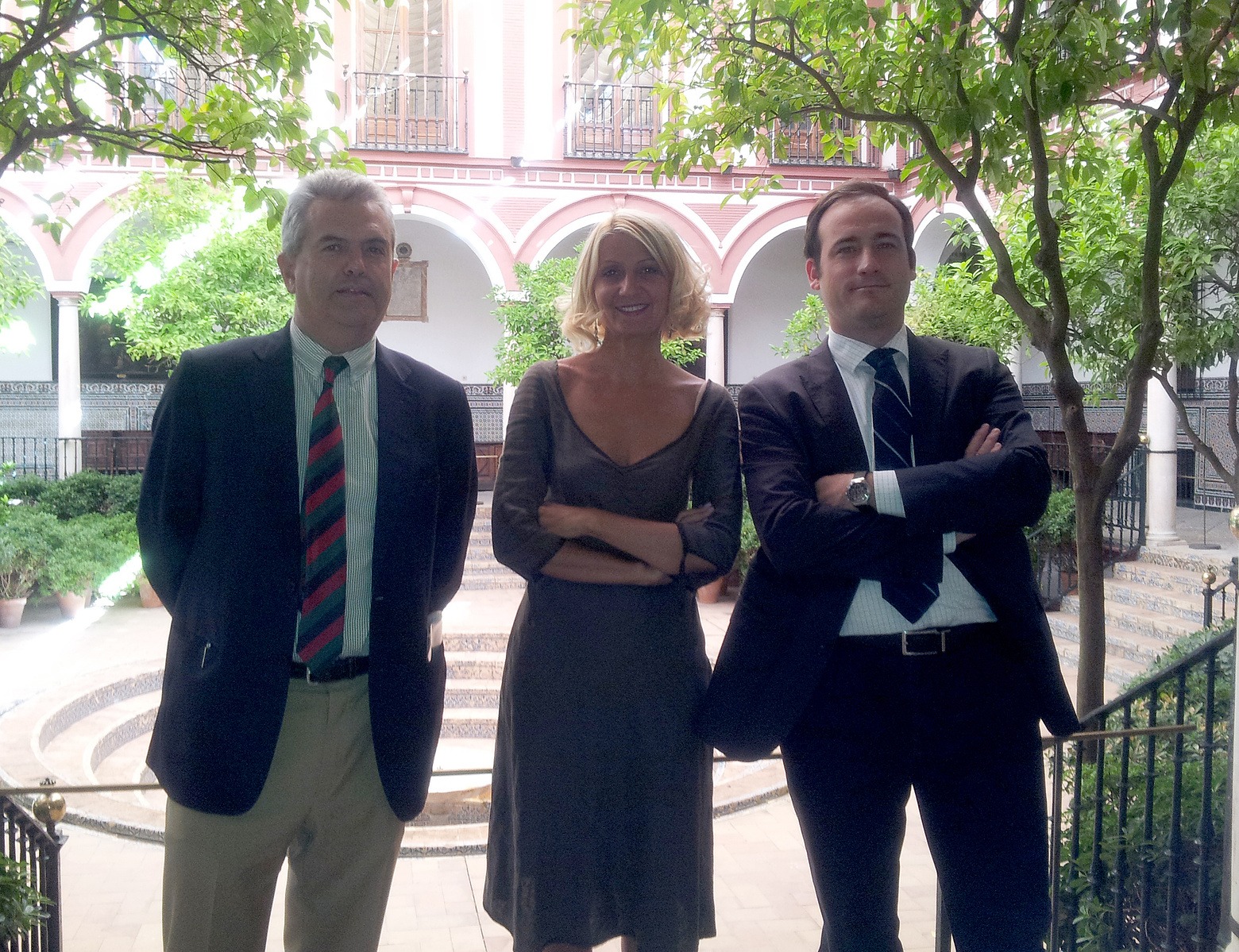 Equipo organizativo de la exposición “Nur: la Luz en el Arte y la Ciencia de mundo Islámico”, promovida por La Fundación Focus-Abengoa