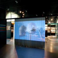 Exposición Yusur-Puentes: Paisaje y arquitectura en Marruecos y España, que formó parte del programa cultural de la Presidencia española de la Unión Europea