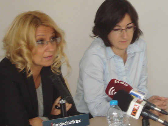 Zara Fernández de Moya presenta la exposición Yusur-Puentes: Paisaje y arquitectura en Marruecos y España, que formó parte del programa cultural de la Presidencia española de la Unión Europea