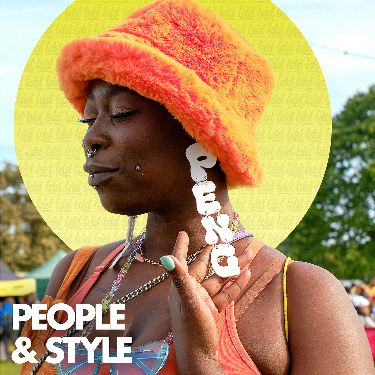 Sadie Sinner of Cocoa Butter Club at Cross The Tracks by Leon Doggy Dogg music culture photographer