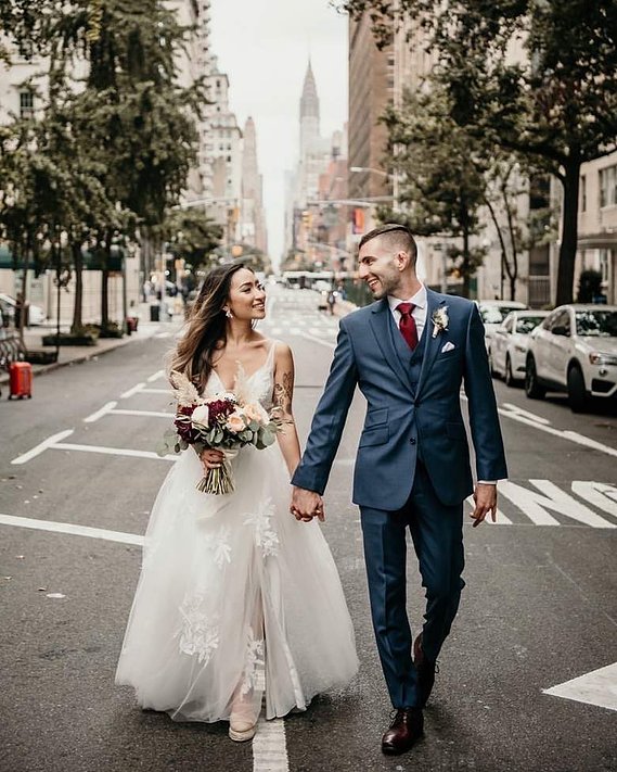 ​#Bridalmakeup #Bridalmakeupartist #weddingmakeup #weddingmakeupartist #wedding #bridemakeup #bridesmaids #AsianmakeupArtist #newyorkmakeupartist #asianweddingmakeup