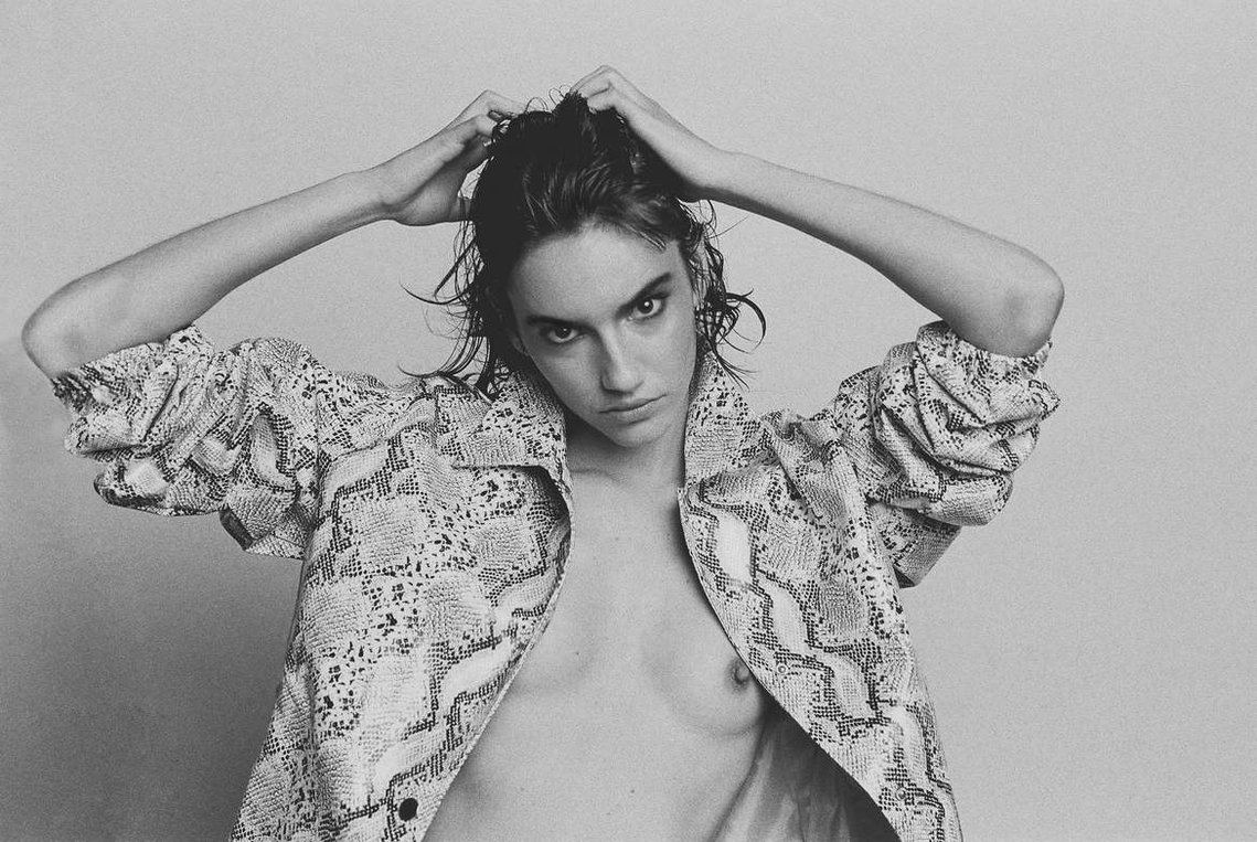 Gabrielle Montes De Oca shot on film by gara - The long lost disciple