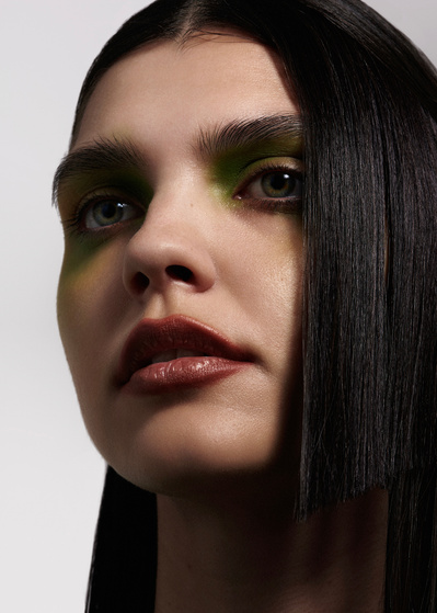 Lucy Leroy Photographe 
@lucy_leroy_marie
Fashion photography; Beauty photography; Make up Arty, Model Agency, Hair stylist, Beauty Editorial.  