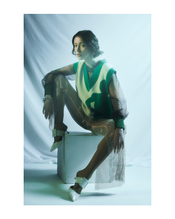 Lucy Leroy Photographe Paris
@lucy_leroy_marie
// Fashion and beauty Photography, Editorial, Still Life, Packshot. Photographie et post production, Set design, DA