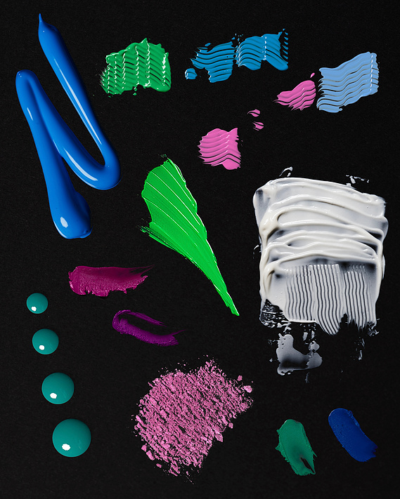 Lucy Leroy Photographe Paris
@lucy_leroy_marie
// Fashion and beauty Photography, Editorial, Still Life, Packshot. Photographie et post production, Set design, DA