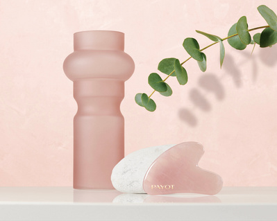 Lucy Leroy Photographe 
lucyleroy.com
@lucy_leroy_marie
Still Life, Composition, Campaign Payot Cosmétique, made in france, naturel, beauty ritual, accessoire beauté