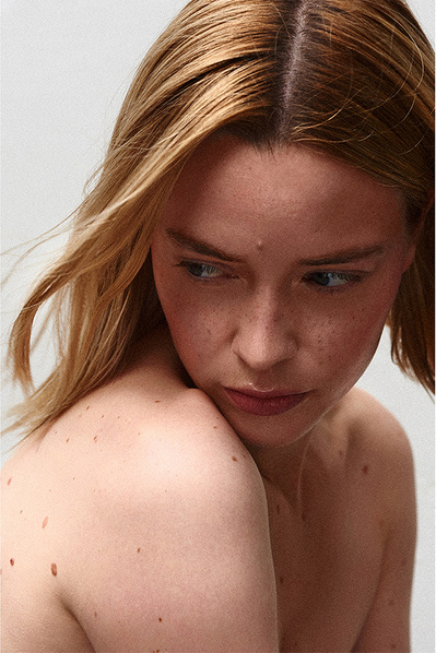 Lucy Leroy Photographe 
Paris
lucyleroy.com
@lucy_leroy_marie
Fashion photography; Beauty photography; Portrait; Model Agency; Fashion editorial; Make up; Beauty face, Skincare; #sefcare #cosmetiqueclean #veganbeauty