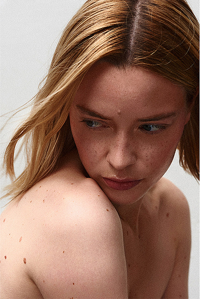 Lucy Leroy Photographe 
Paris
lucyleroy.com
@lucy_leroy_marie
Fashion photography; Beauty photography; Portrait; Model Agency; Fashion editorial; Make up; Beauty face, Skincare; #sefcare #cosmetiqueclean #veganbeauty