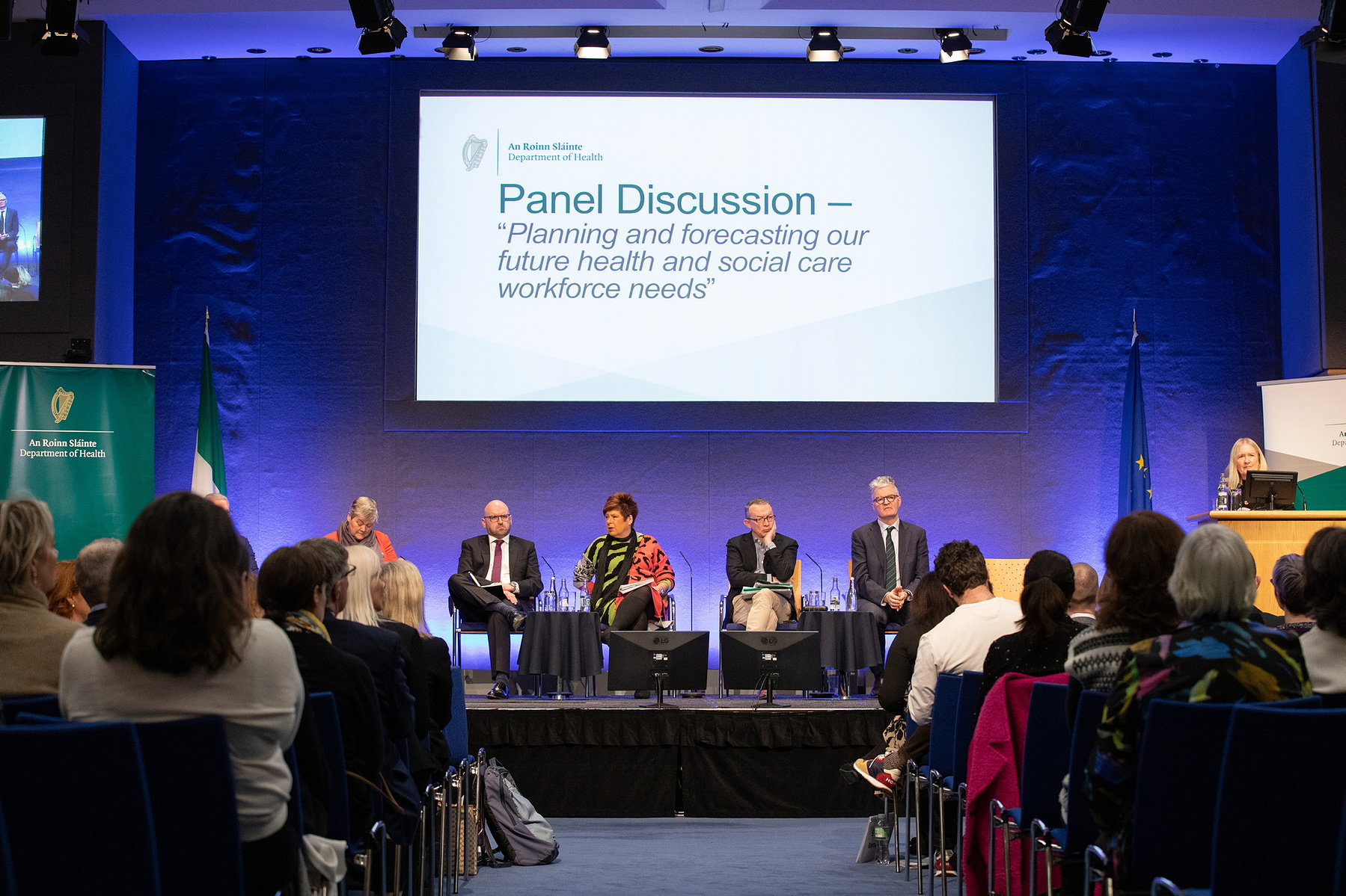Group event photo of attendees at The Health and Social Care Conference in Dublin Castle.  Corporate Event Photographer Dublin 