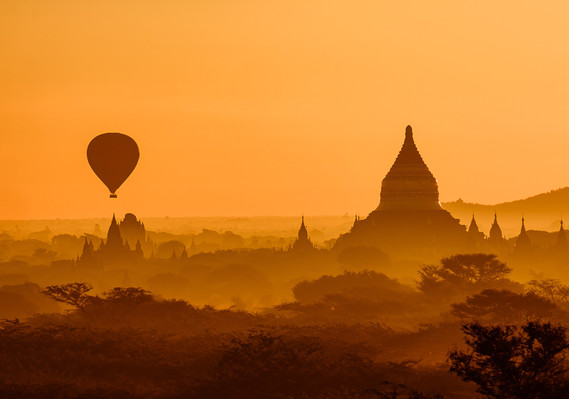 Dhammayazika Pagoda at sunrise, Bagan, Myanmar