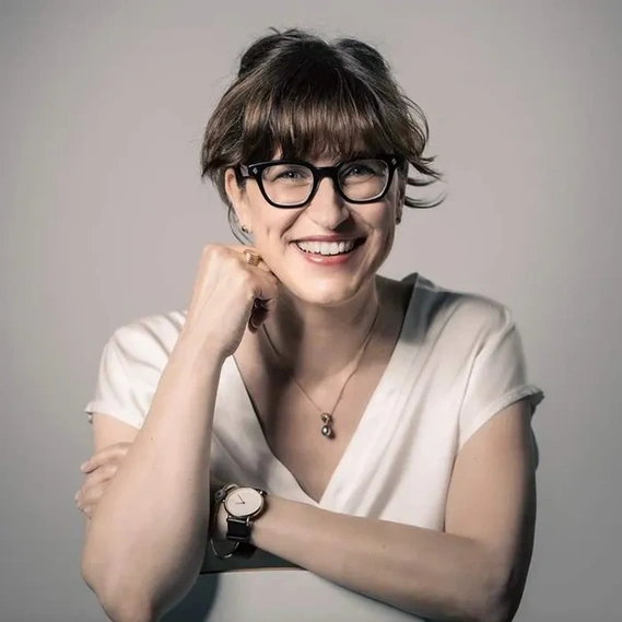 Portrait LinkedIn réalisé en studio à Montréal