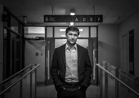 Portrait de Gabriel Nadeau-Dubois - Photographe Montreal