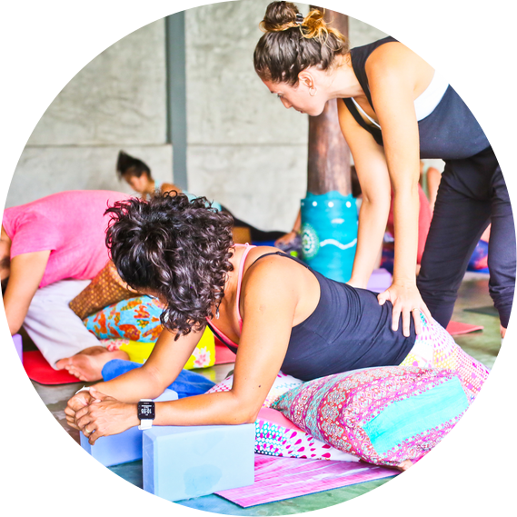yoga practice at Luna Alignment Yoga yoga teacher training course Koh-Phangan Thailand