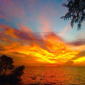 beautiful sunset at Koh-Phangan Thailand | Luna Alignment Yoga yoga teacher training center