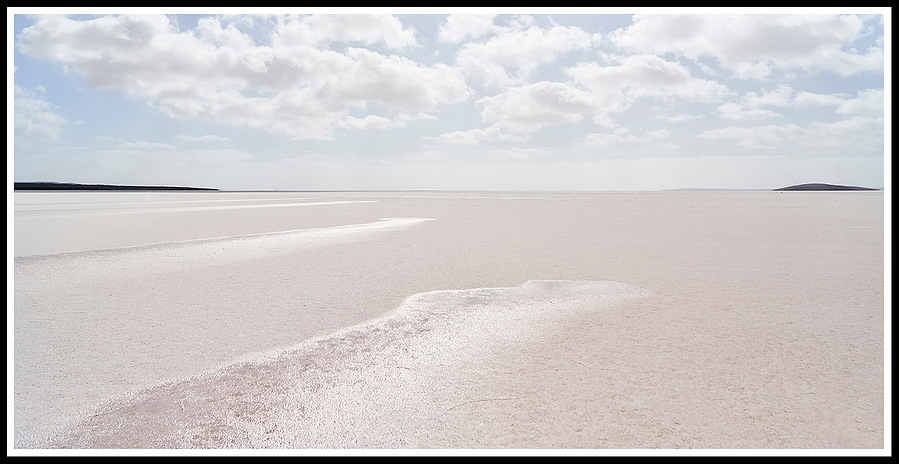 Salt 02
Large Format Print
Lake Gairdner