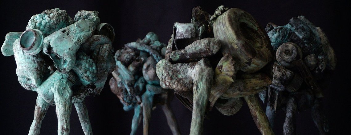 Bronze sculptures of waste find in themediterranéan sea in Cap de Creus