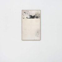 Tache noire fendue, 2022 | Acrylic paint, acrylic spray, soft pastel, oil pastel, and charcoal on raw cotton | 130 x 80 cm