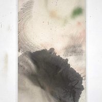 Alejandro Javaoyas - Noire et glauque, 2022 | Acrylic paint, acrylic spray, soft pastel, oil pastel, and charcoal on raw cotton | 130 x 80 cm