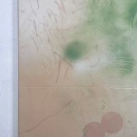 Plastique perforé 3, 2022 | Acrylic paint, acrylic spray, soft pastel, oil pastel, charcoal, and plastic foil on raw cotton | 160 x 120 cm