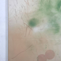 Plastique perforé 3, 2022 | Acrylic paint, acrylic spray, soft pastel, oil pastel, charcoal, and plastic foil on raw cotton | 160 x 120 cm