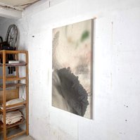 Alejandro Javaoyas - Noire et glauque, 2022 | Acrylic paint, acrylic spray, soft pastel, oil pastel, and charcoal on raw cotton | 130 x 80 cm